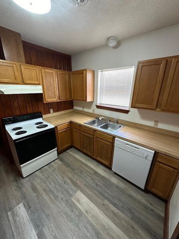 324 Michael Court, Mary Esther, FL 32569