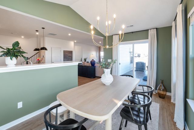 484 Creekside Drive, Commercial Point, OH 43116