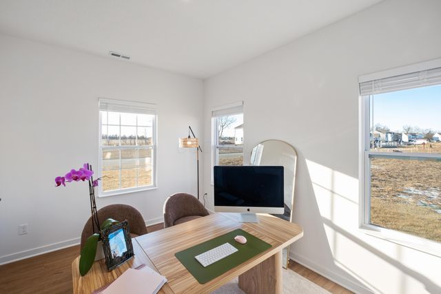 484 Creekside Drive, Commercial Point, OH 43116