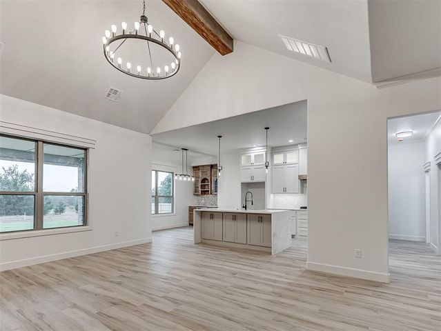 8061 Sacred Forest Road, Arcadia, OK 73007