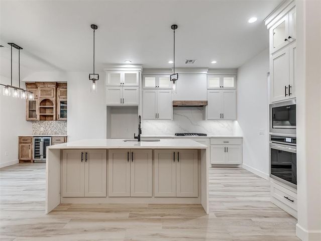 8061 Sacred Forest Road, Arcadia, OK 73007