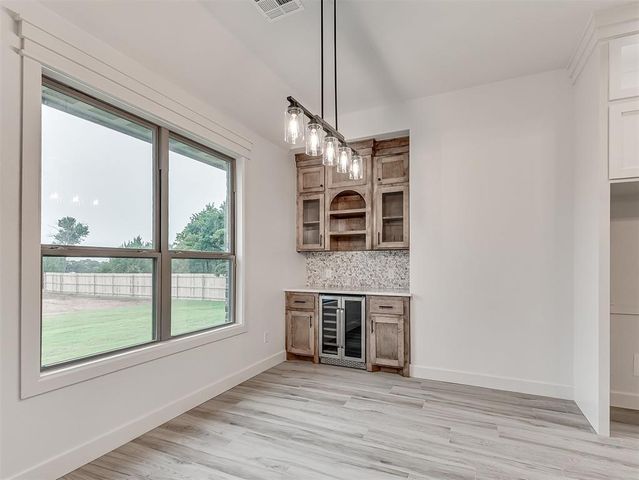 8061 Sacred Forest Road, Arcadia, OK 73007