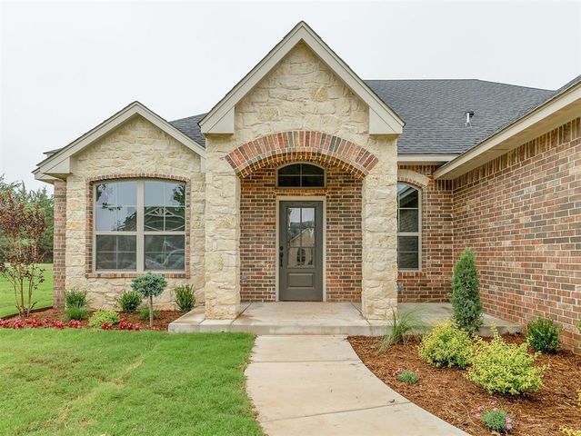 8061 Sacred Forest Road, Arcadia, OK 73007