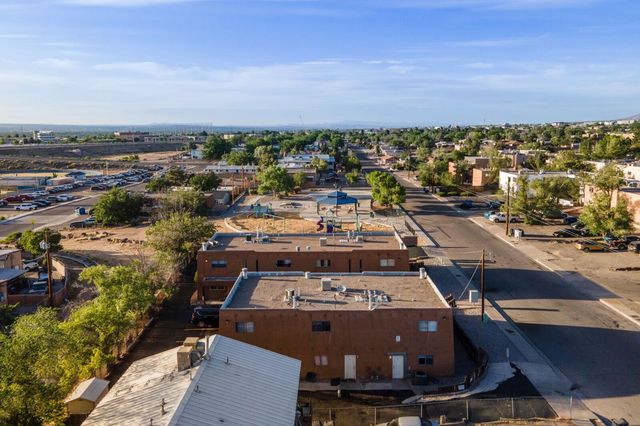 3505 Lafayette Drive NE, Albuquerque, NM 87107
