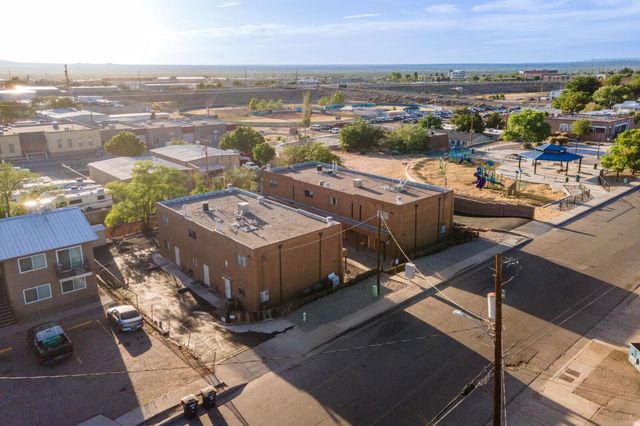 3505 Lafayette Drive NE, Albuquerque, NM 87107