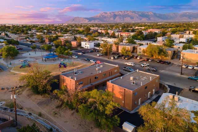 3505 Lafayette Drive NE, Albuquerque, NM 87107