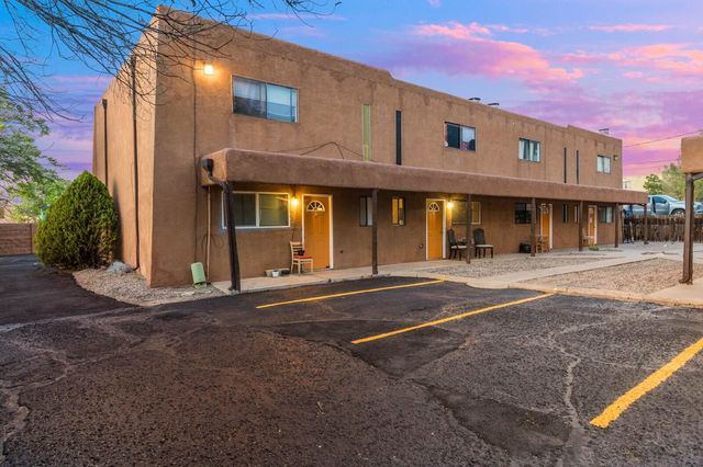 3505 Lafayette Drive NE, Albuquerque, NM 87107