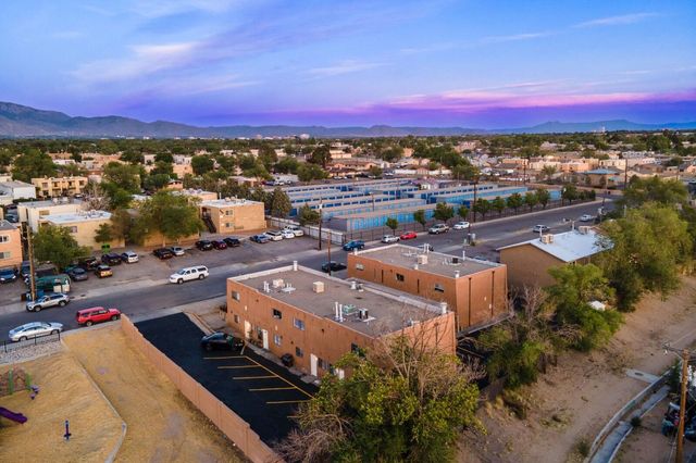 3505 Lafayette Drive NE, Albuquerque, NM 87107