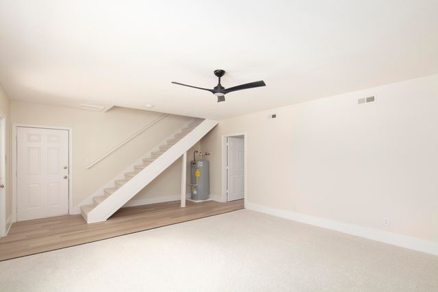 170 W Kentucky Avenue, Junction City, KY 40440