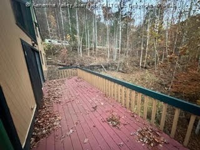 148 Timbercrest Drive, Charleston, WV 25311