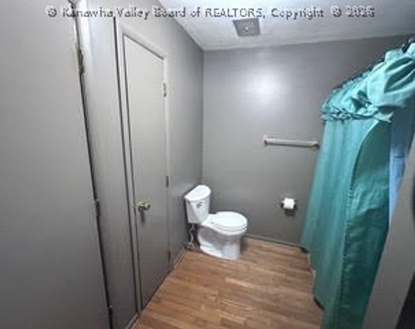 148 Timbercrest Drive, Charleston, WV 25311