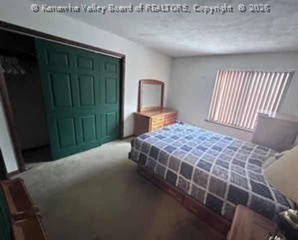 148 Timbercrest Drive, Charleston, WV 25311