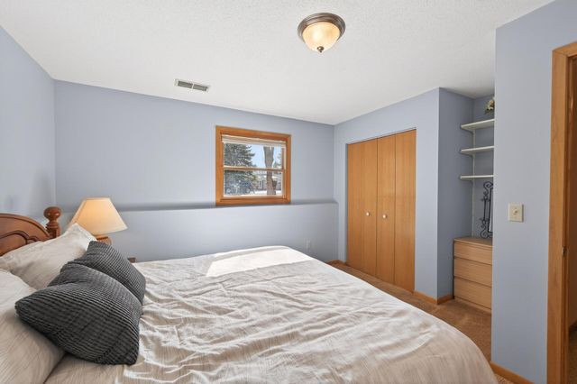 6940 Cleary Place, Prior Lake, MN 55372