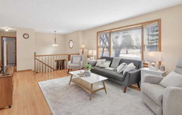 6940 Cleary Place, Prior Lake, MN 55372