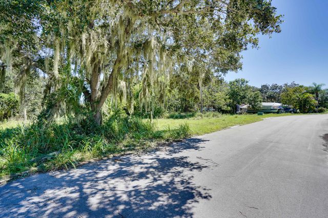 4104 Mariner Oaks Way, Fort Pierce, FL 34946