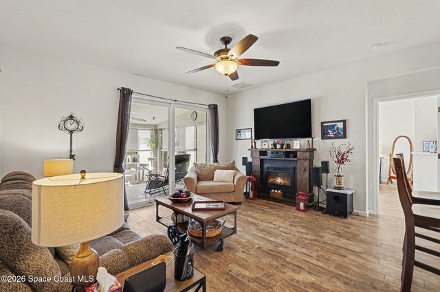 1467 Dittmer Circle SE, Palm Bay, FL 32909