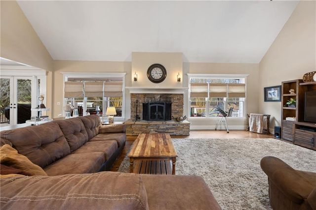 100 Hunting Valley Trail, Cumming, GA 30040