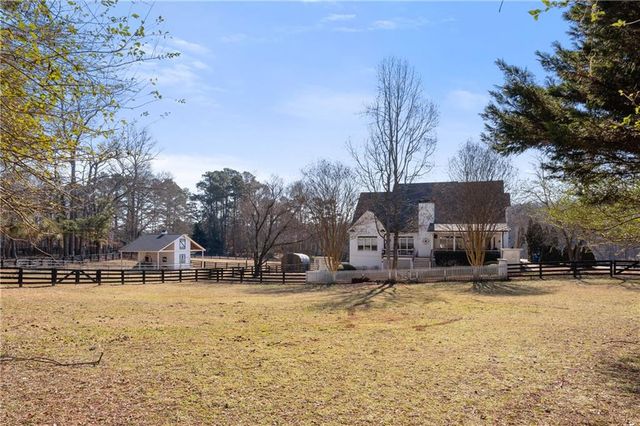 100 Hunting Valley Trail, Cumming, GA 30040