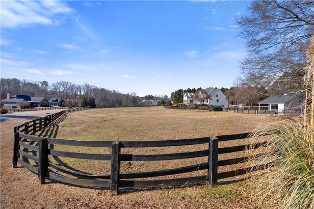 100 Hunting Valley Trail, Cumming, GA 30040
