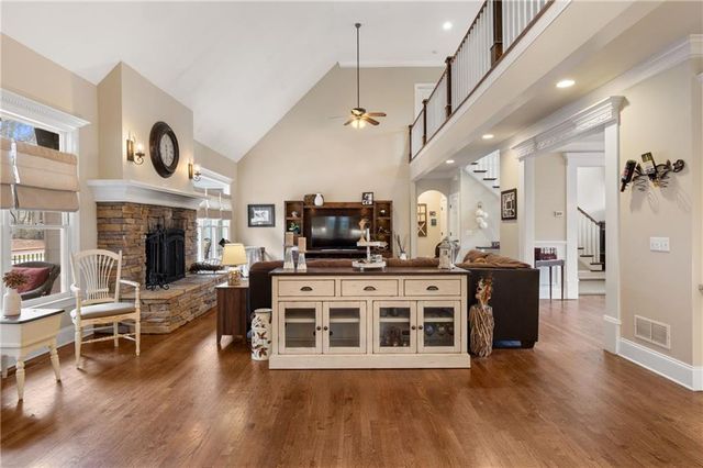 100 Hunting Valley Trail, Cumming, GA 30040