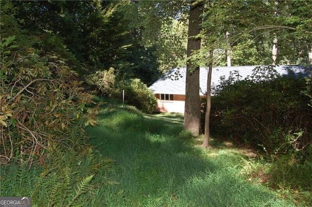 1054 Swathmore Drive NW, Atlanta, GA 30327