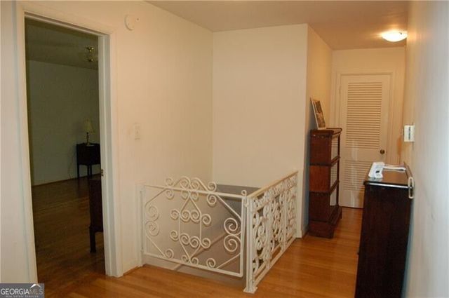1054 Swathmore Drive NW, Atlanta, GA 30327