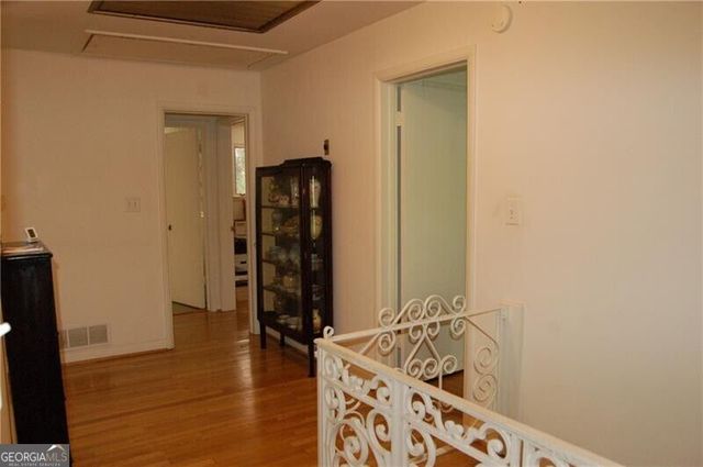 1054 Swathmore Drive NW, Atlanta, GA 30327