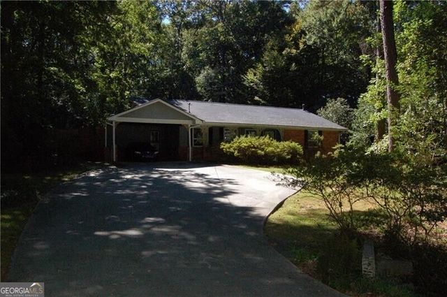 1054 Swathmore Drive NW, Atlanta, GA 30327