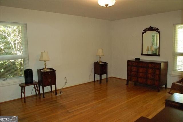 1054 Swathmore Drive NW, Atlanta, GA 30327