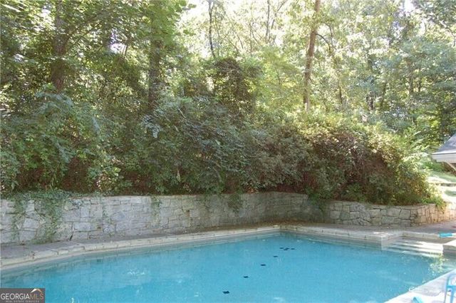 1054 Swathmore Drive NW, Atlanta, GA 30327