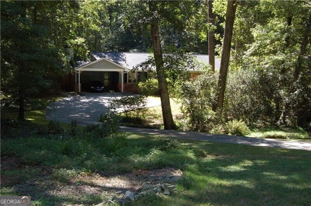 1054 Swathmore Drive NW, Atlanta, GA 30327 — photo 3