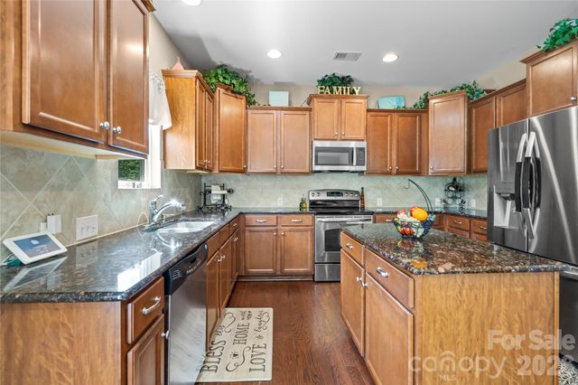 6041 Laurent Avenue, Fort Mill, SC 29715