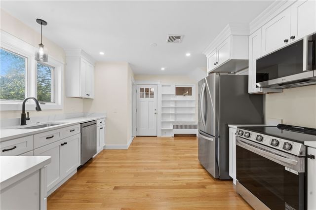241 Douglas Pike, Smithfield, RI 02917