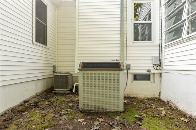 241 Douglas Pike, Smithfield, RI 02917