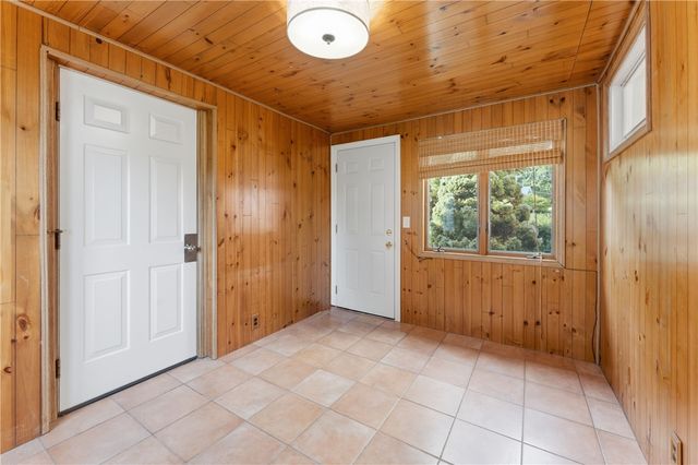 241 Douglas Pike, Smithfield, RI 02917