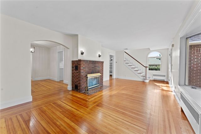 241 Douglas Pike, Smithfield, RI 02917
