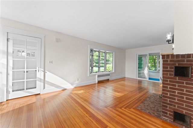 241 Douglas Pike, Smithfield, RI 02917