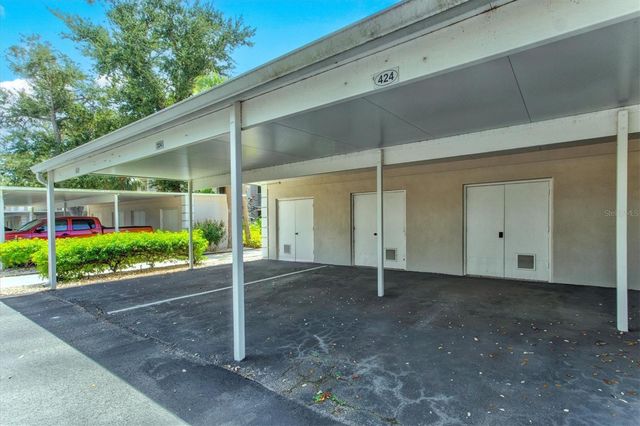437 CERROMAR LANE 424, Venice, FL 34293
