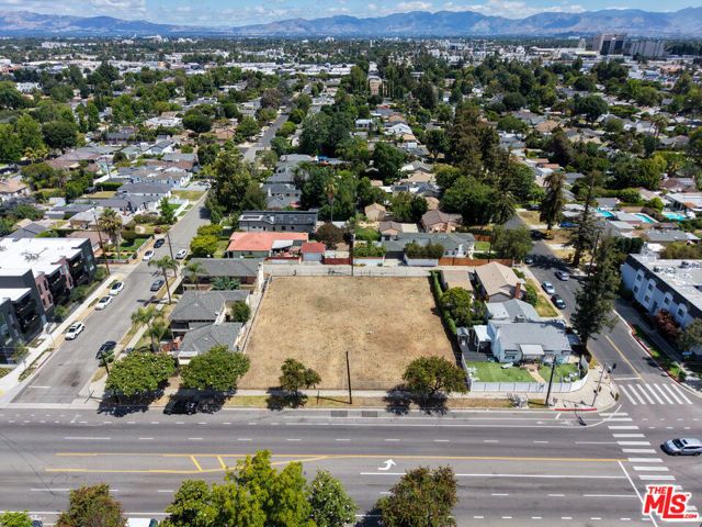 14715 Burbank Boulevard, Los Angeles, CA 91411