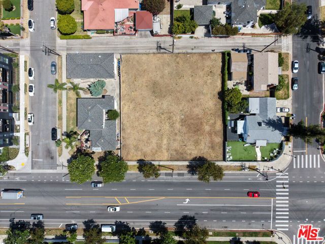14715 Burbank Boulevard, Los Angeles, CA 91411