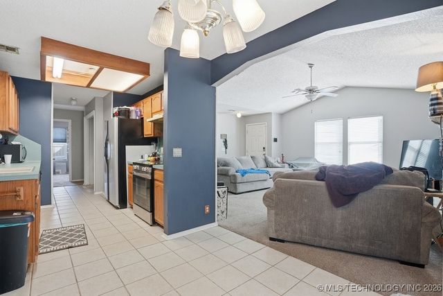 8937 E 135th Street S, Bixby, OK 74008