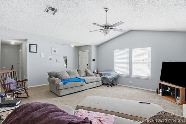 8937 E 135th Street S, Bixby, OK 74008