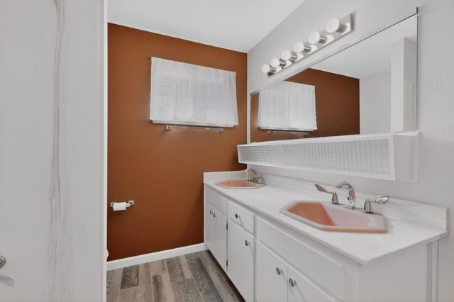 7204 Ottawa Road NE, Albuquerque, NM 87110
