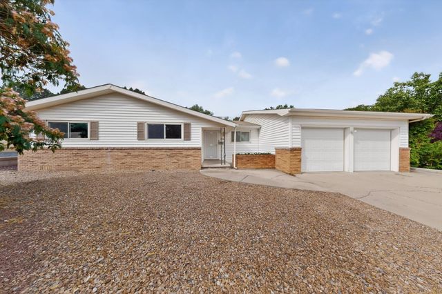 7204 Ottawa Road NE, Albuquerque, NM 87110