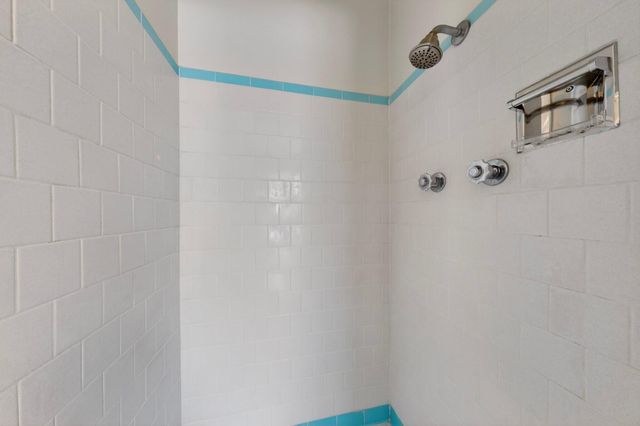 7204 Ottawa Road NE, Albuquerque, NM 87110