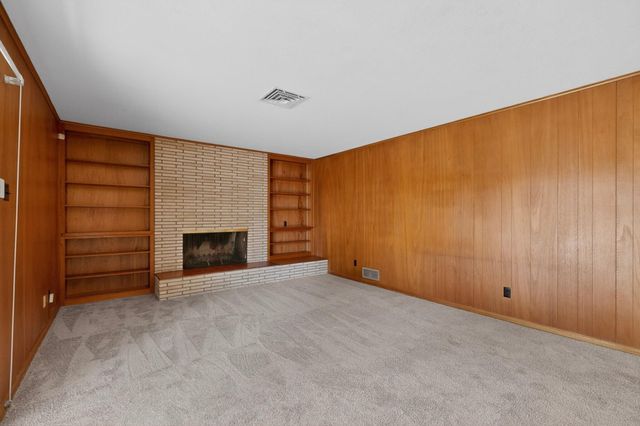 7204 Ottawa Road NE, Albuquerque, NM 87110