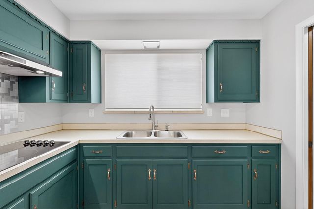 7204 Ottawa Road NE, Albuquerque, NM 87110