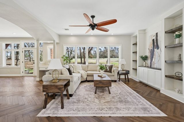 680 Alexandrite Drive, Oak Point, TX 75068