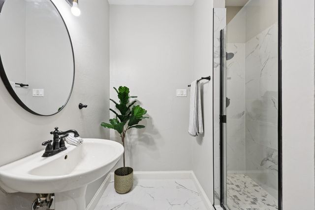 680 Alexandrite Drive, Oak Point, TX 75068