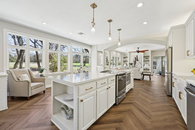 680 Alexandrite Drive, Oak Point, TX 75068